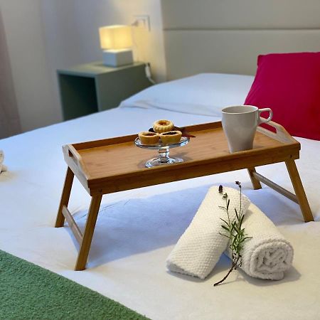 Casa Vittoria Apartment Sirmione Ngoại thất bức ảnh